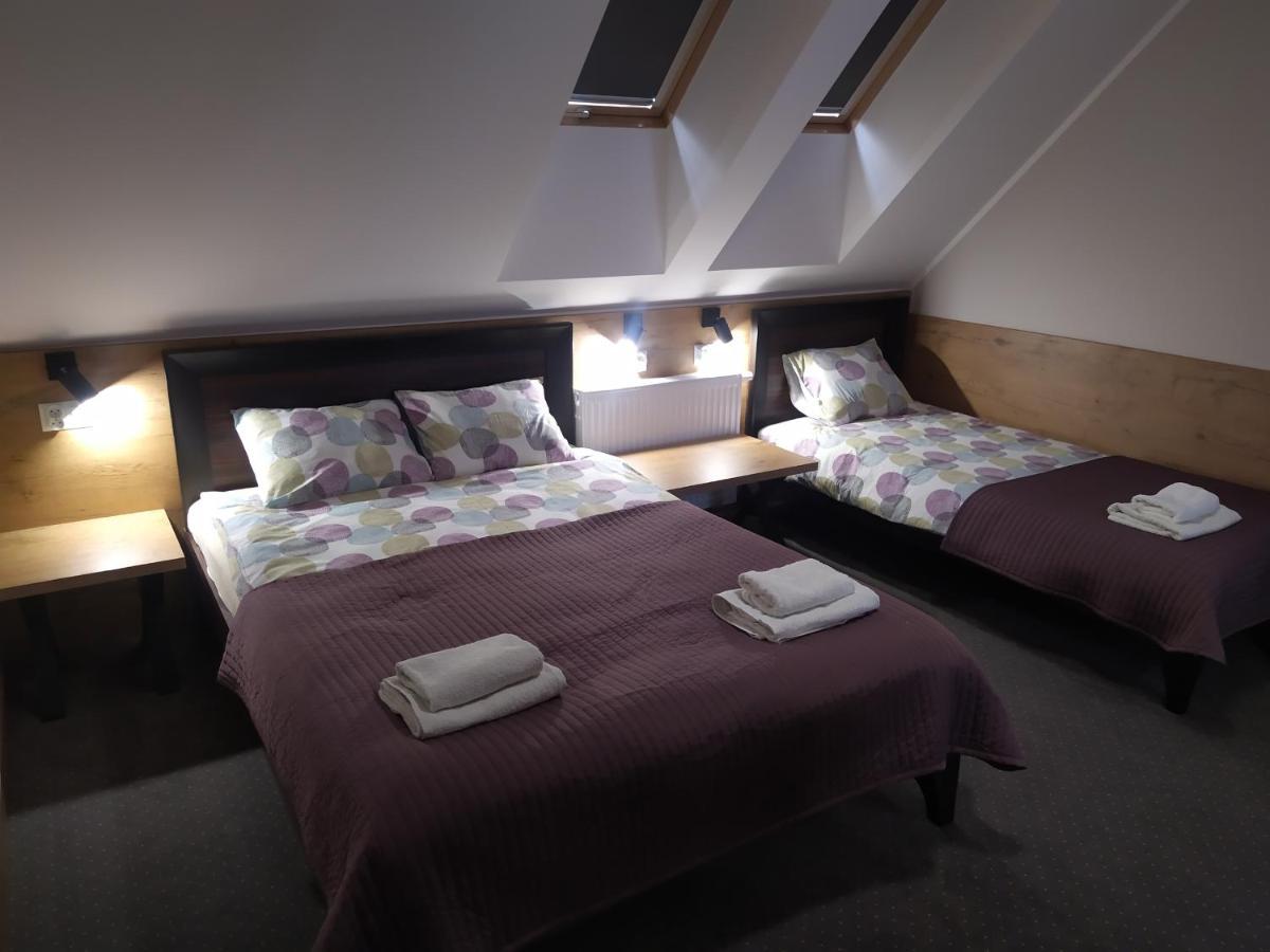 Hotel Regina Radom Bagian luar foto