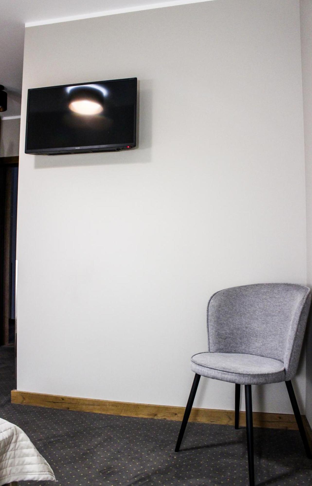 Hotel Regina Radom Bagian luar foto