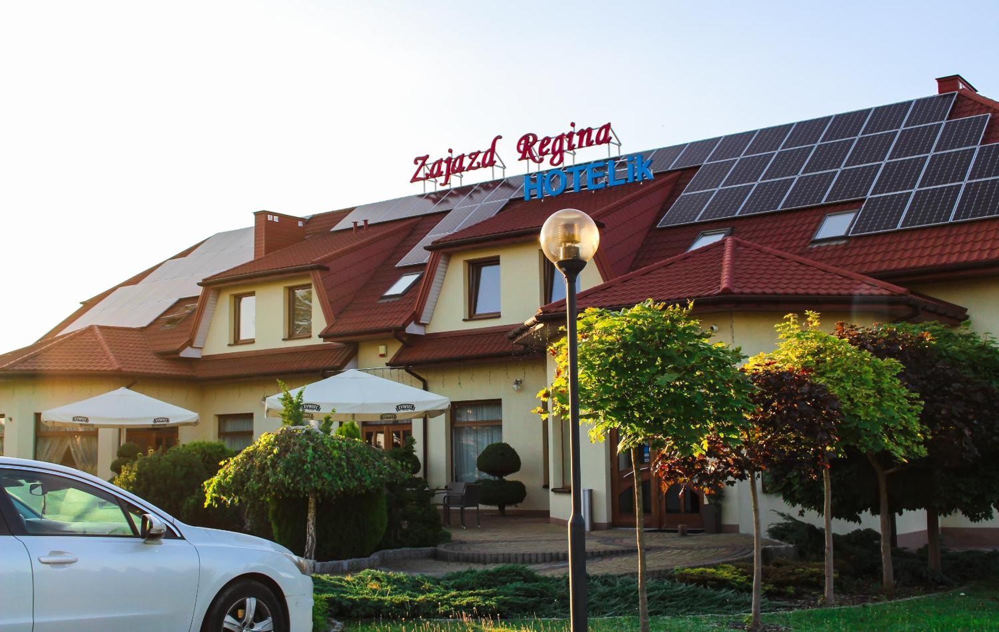 Hotel Regina Radom Bagian luar foto